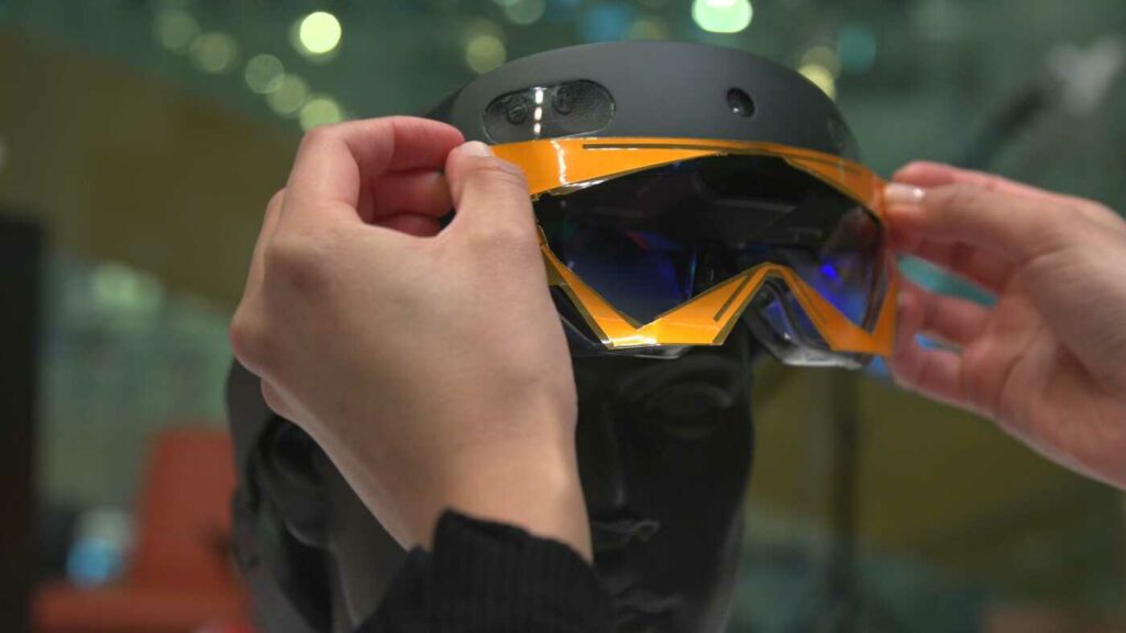 MIT Unveils 'X-AR' Headset That Lets You See Hidden Objects