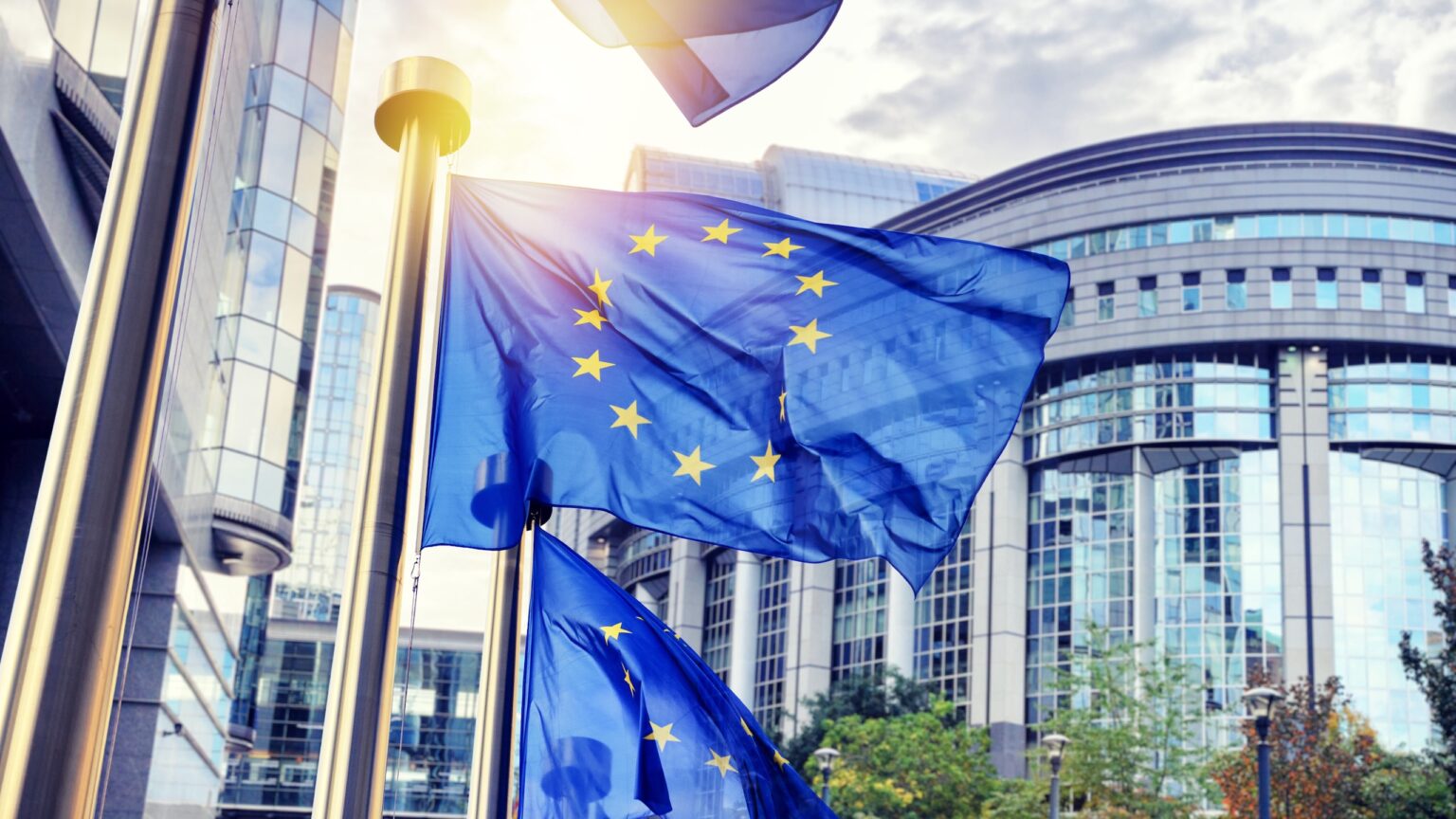 EU Green Lights Comprehensive Crypto Regulation Framework