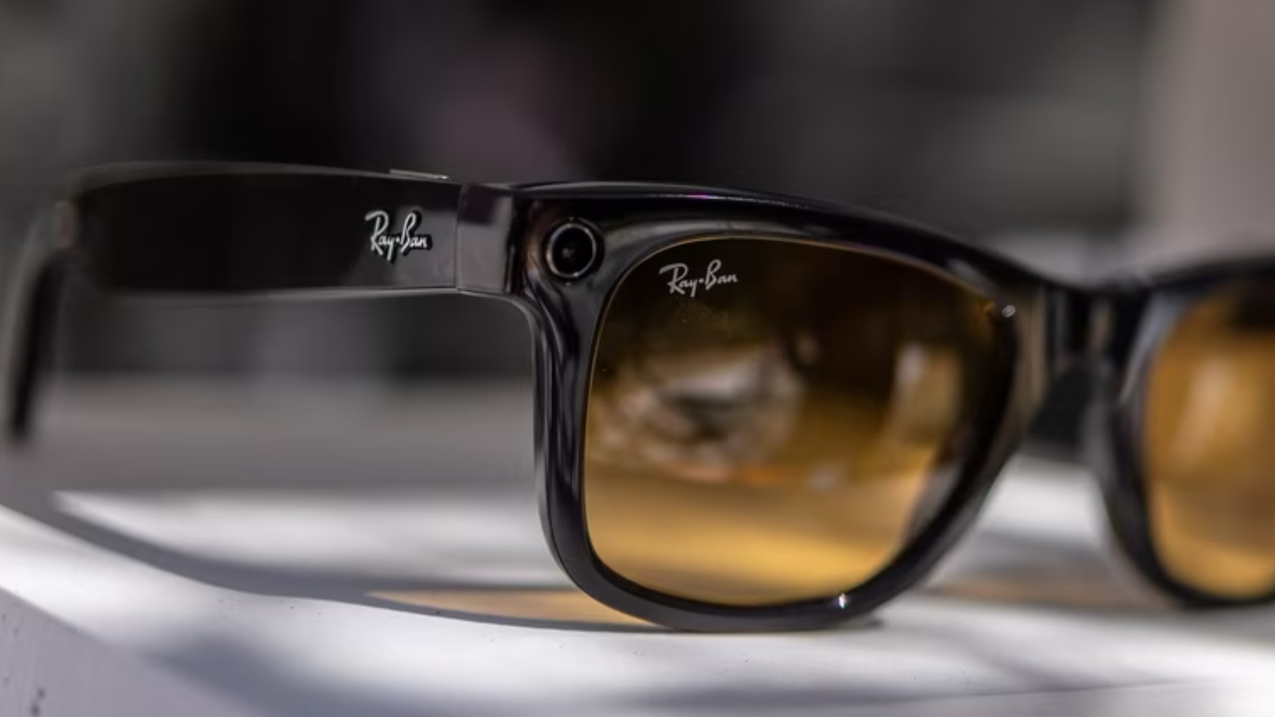 Meta’s AI-Powered Ray-Ban Glasses Cause Stir on Social Media