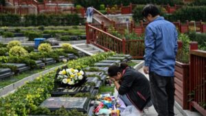 Chinese Mourners Embrace AI to Reconnect with Lost Loved Ones
