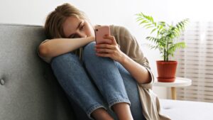 Smartphones Powered By AI Can Diagnose Depression