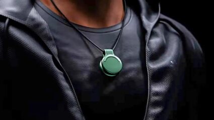 Limitless AI Pendant Builds Upon the Mistakes of the Human AI Pin